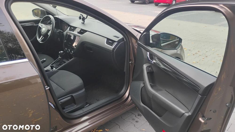Skoda Octavia 2.0 TSI Style DSG - 6