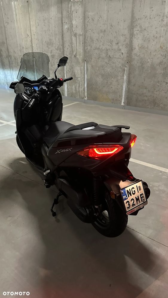 Yamaha X-max - 4