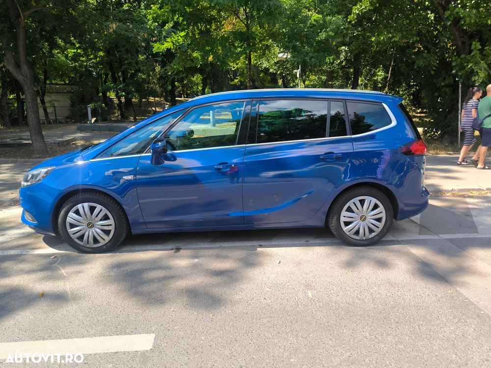 Opel Zafira - 3