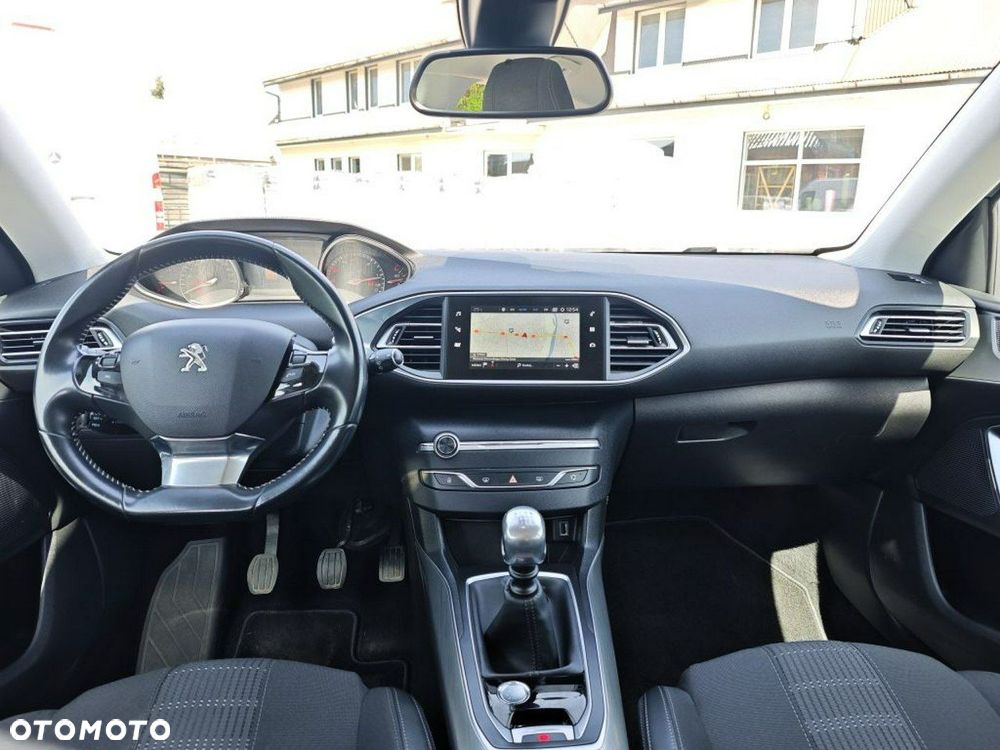 Peugeot 308 - 5