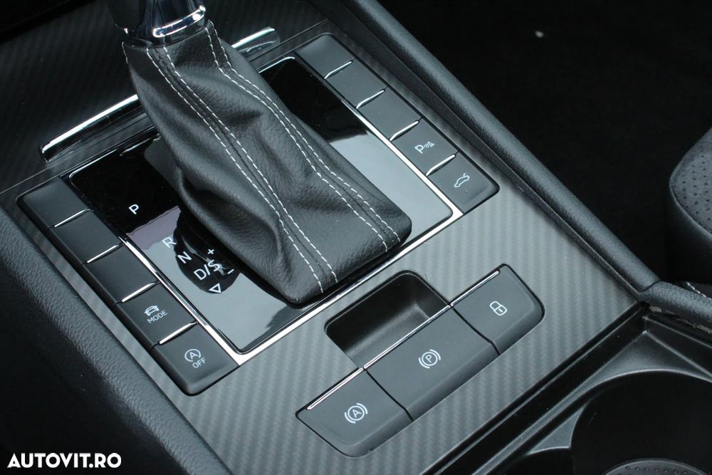 Skoda Superb 1.5 TSI DSG Sportline - 10