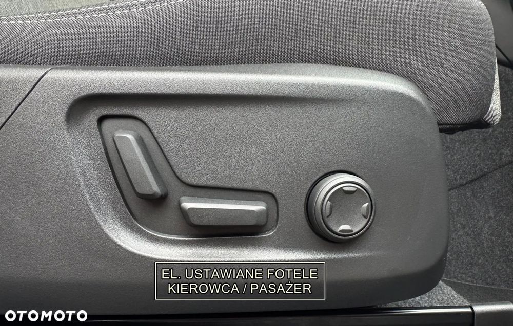 Volvo XC 40 B3 B DKG Plus Black Edition - 18