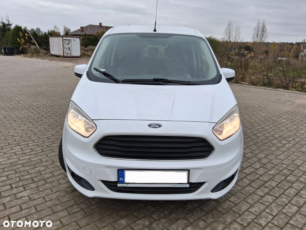 Ford Tourneo Courier 1.5 TDCi Trend - 11