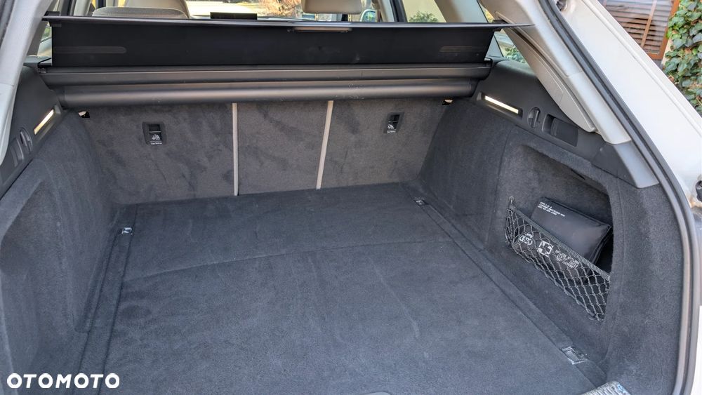 Audi A4 Avant 35 TFSI S tronic - 15