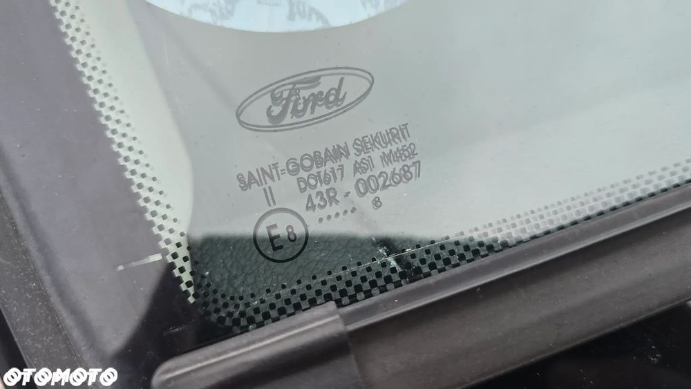 Ford C-MAX 1.8 Ghia - 30