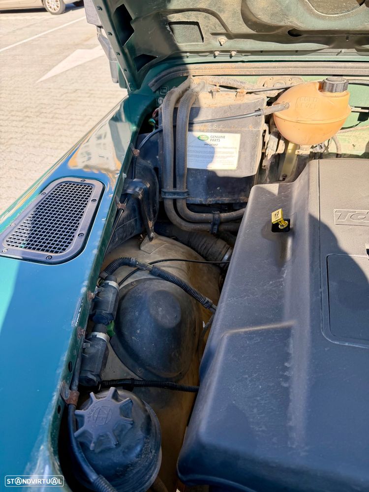 Land Rover Defender 130 2.5 TD5 Crew Cab - 11