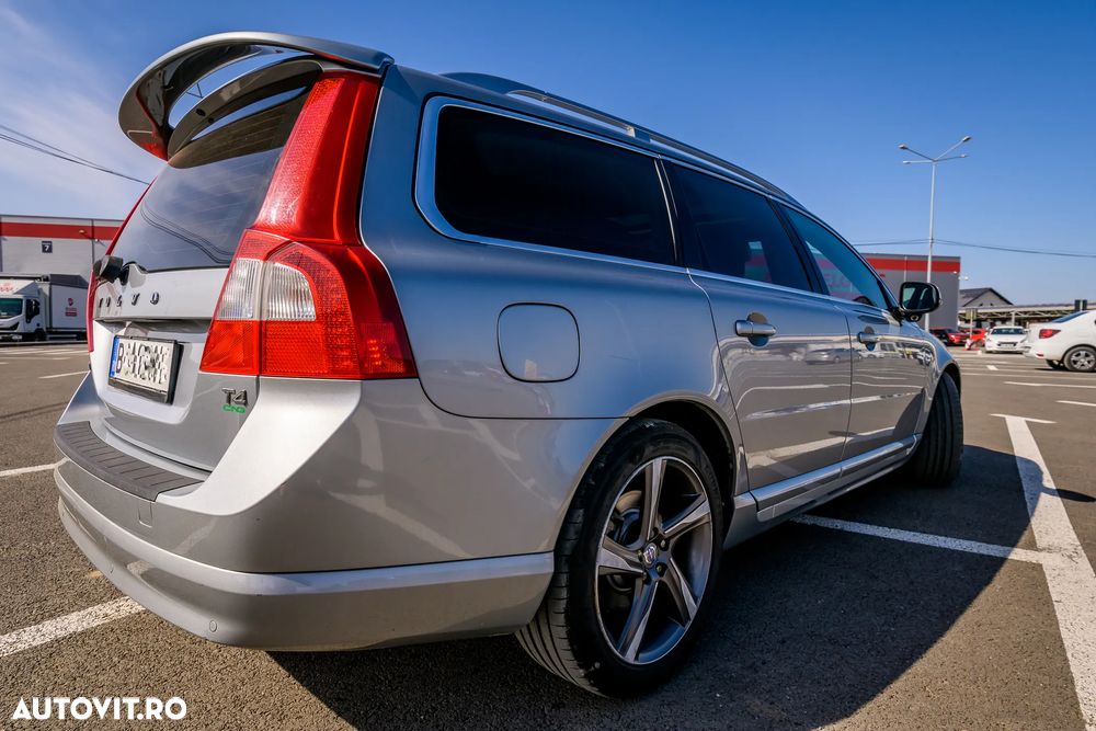 Volvo V70 - 8