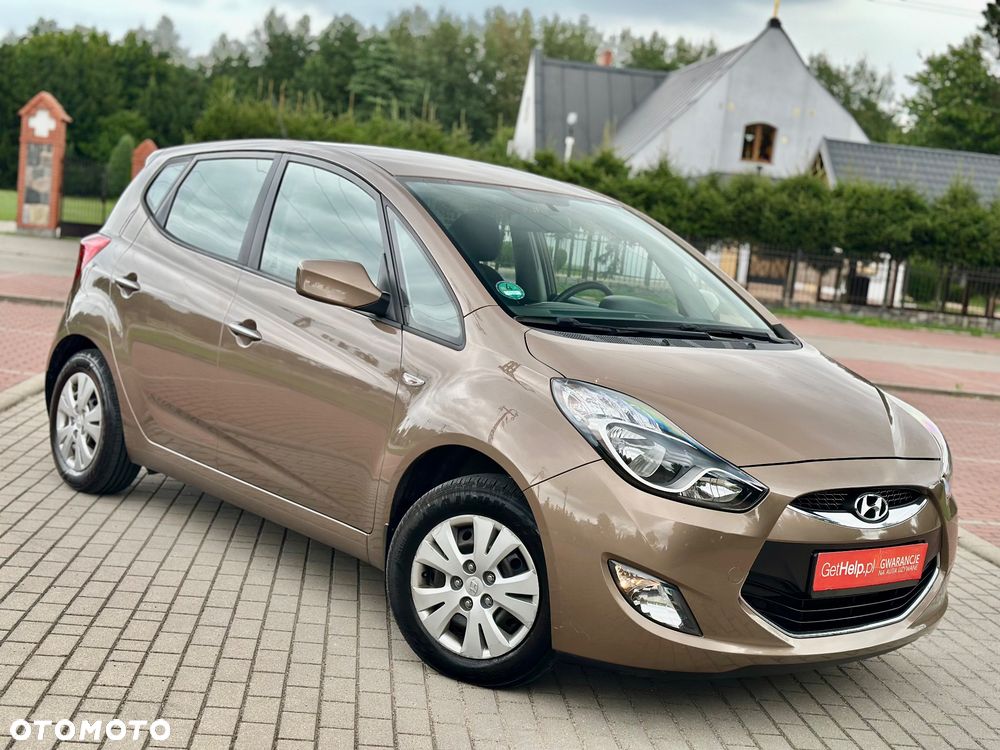 Hyundai ix20 1.4 Premium - 1