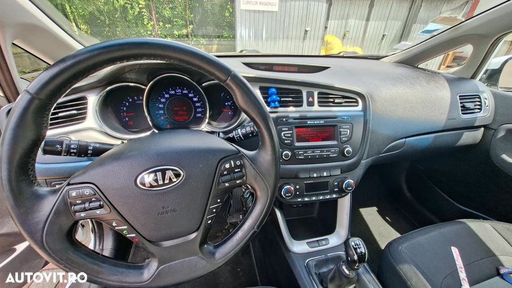 Kia Ceed 1.6 DSL BEST - 13