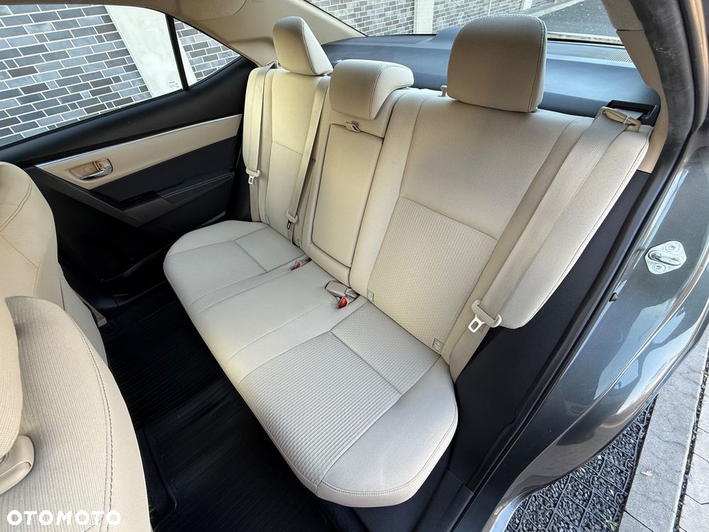 Toyota Corolla 1.6 Premium - 27