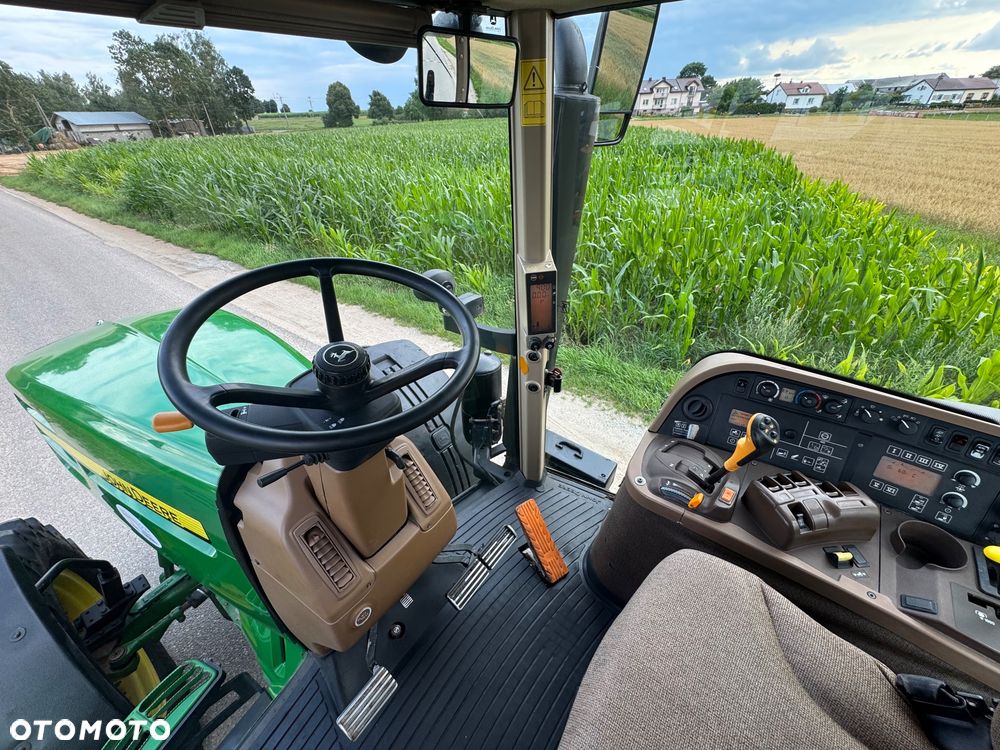 John Deere 7830 - 8