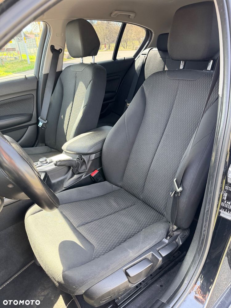 BMW Seria 1 118i - 11