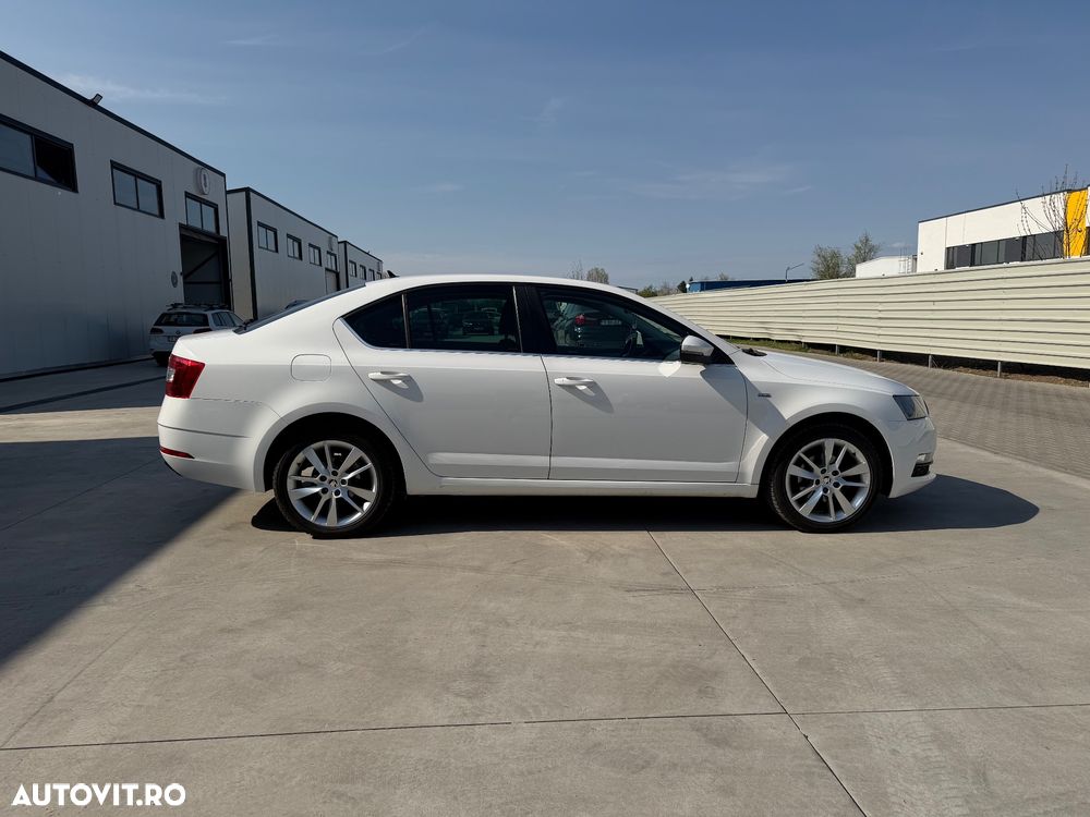 Skoda Octavia 1.6 TDI Clever - 9