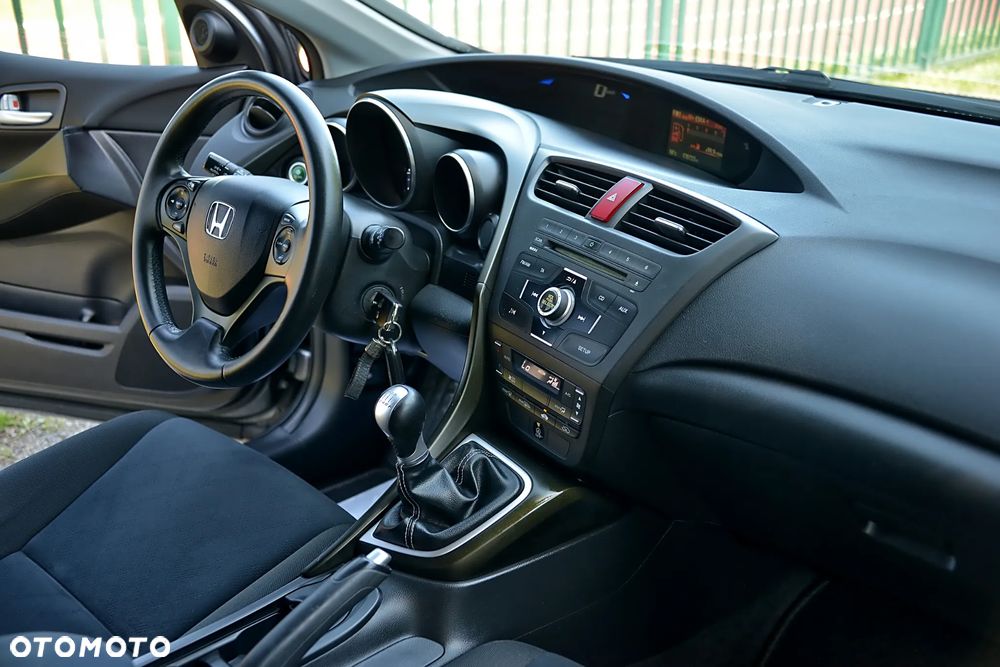 Honda Civic 1.4 i-VTEC - 17