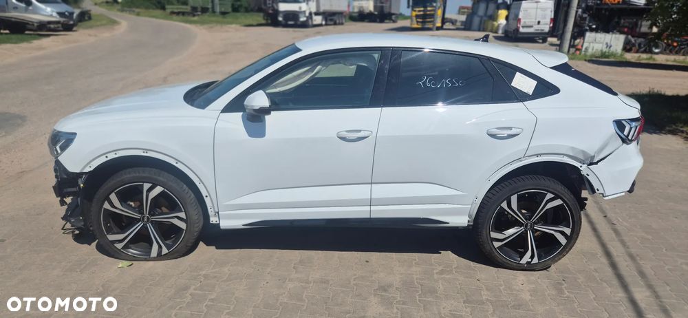 Audi Q3 Sportback 35 TDI S tronic - 8
