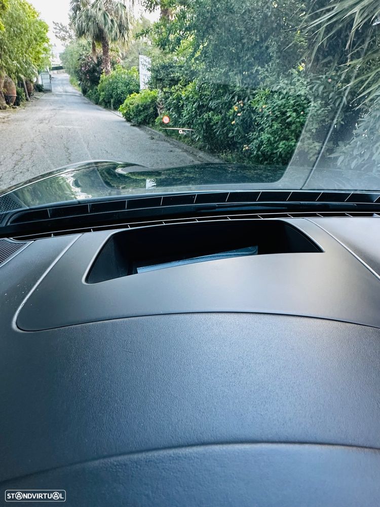 Porsche Panamera 4 E-Hybrid Edition 10 Anos - 35