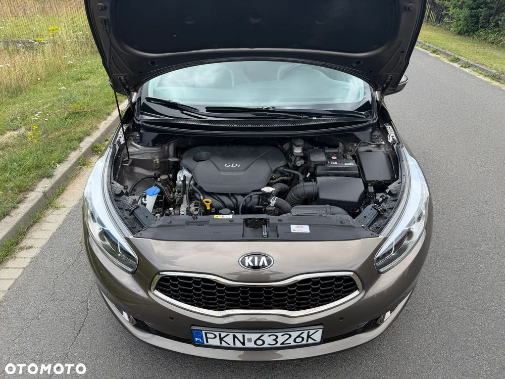 Kia Ceed 1.6 GDI DCT Platinum Edition - 10