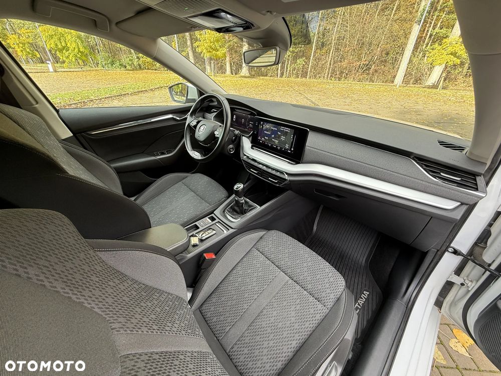 Skoda Octavia 1.5 TSI ACT Style - 24