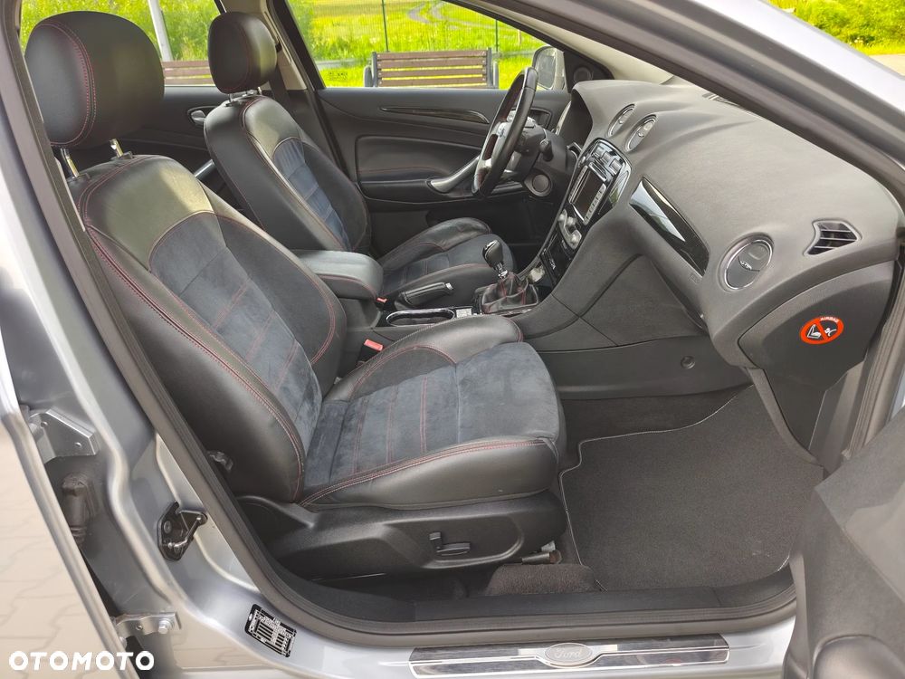 Ford Mondeo 2.2 TDCi Titanium S - 21