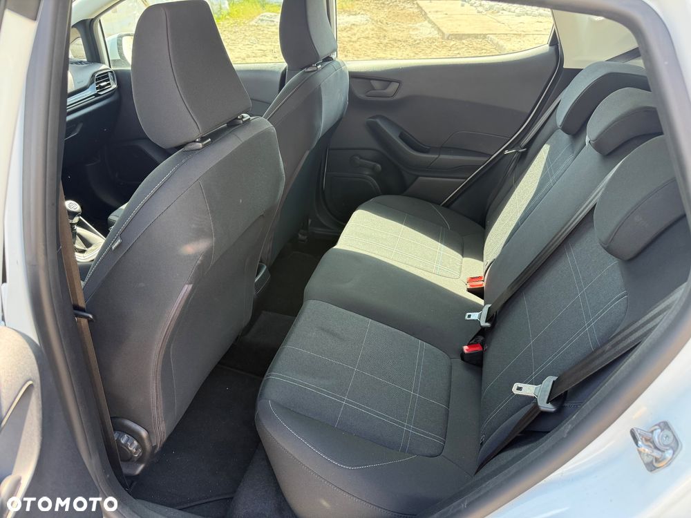 Ford Fiesta - 17