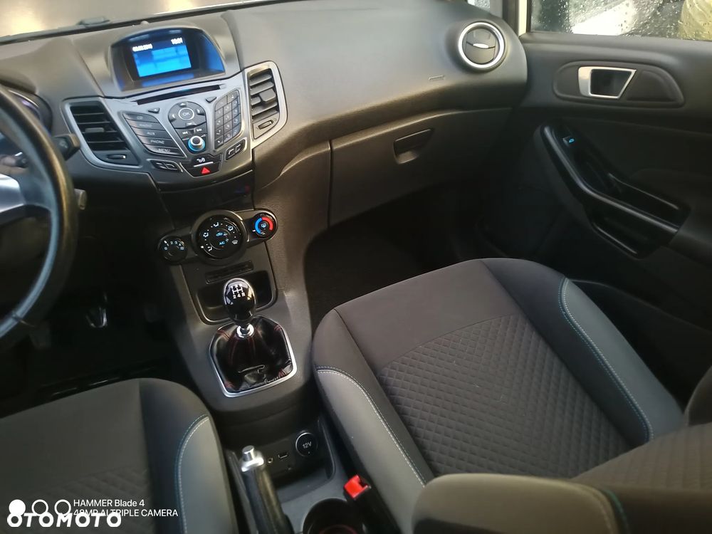 Ford Fiesta 1.25 SYNC Edition - 20