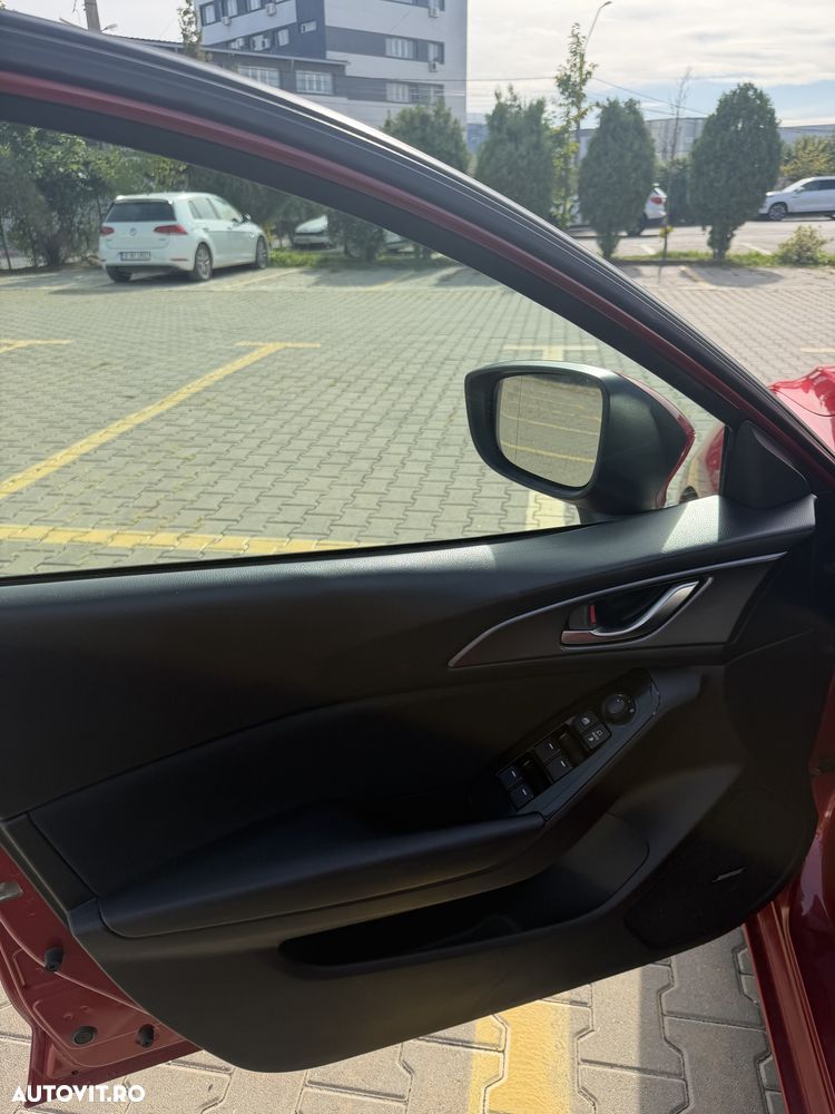 Mazda 3 - 17
