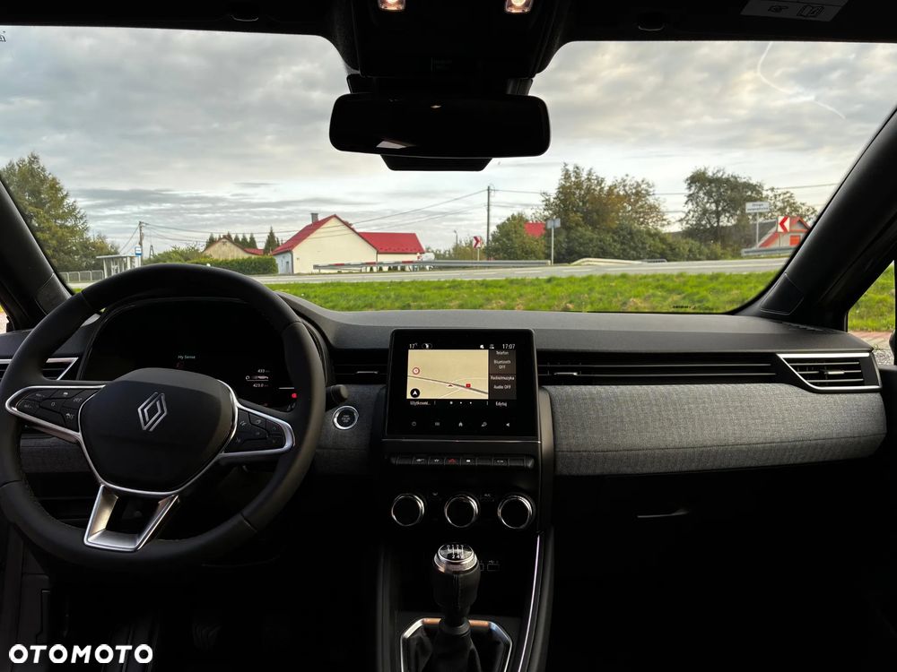 Renault Clio - 11