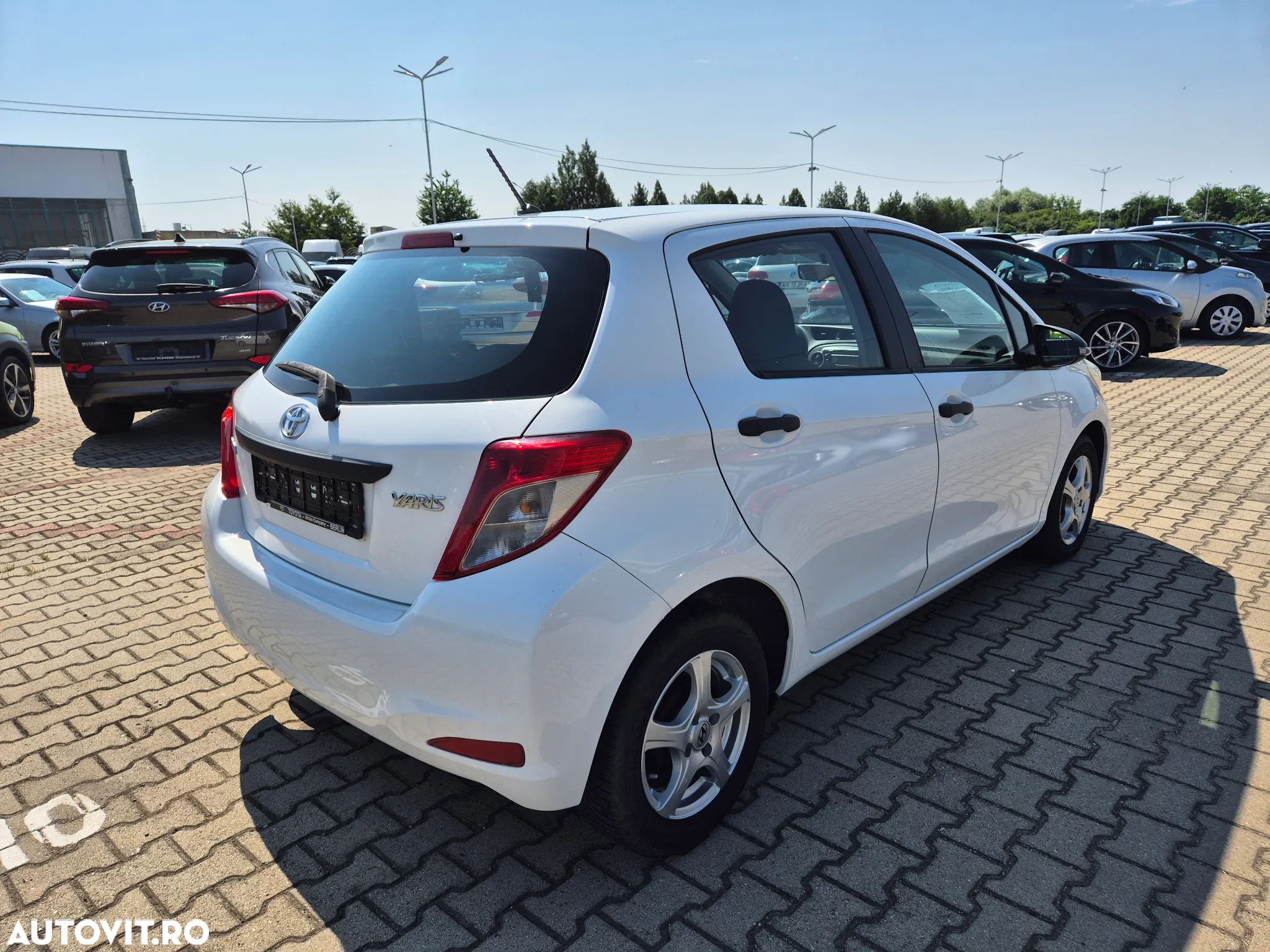 Toyota Yaris 1.4 D-4D Comfort - 4