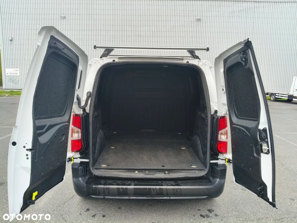 Toyota Proace City - 10