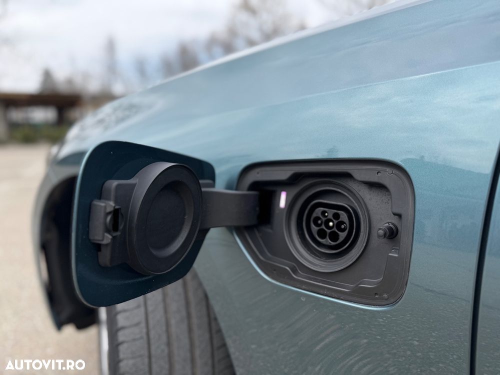 BMW Seria 3 330e Aut. Advantage - 17