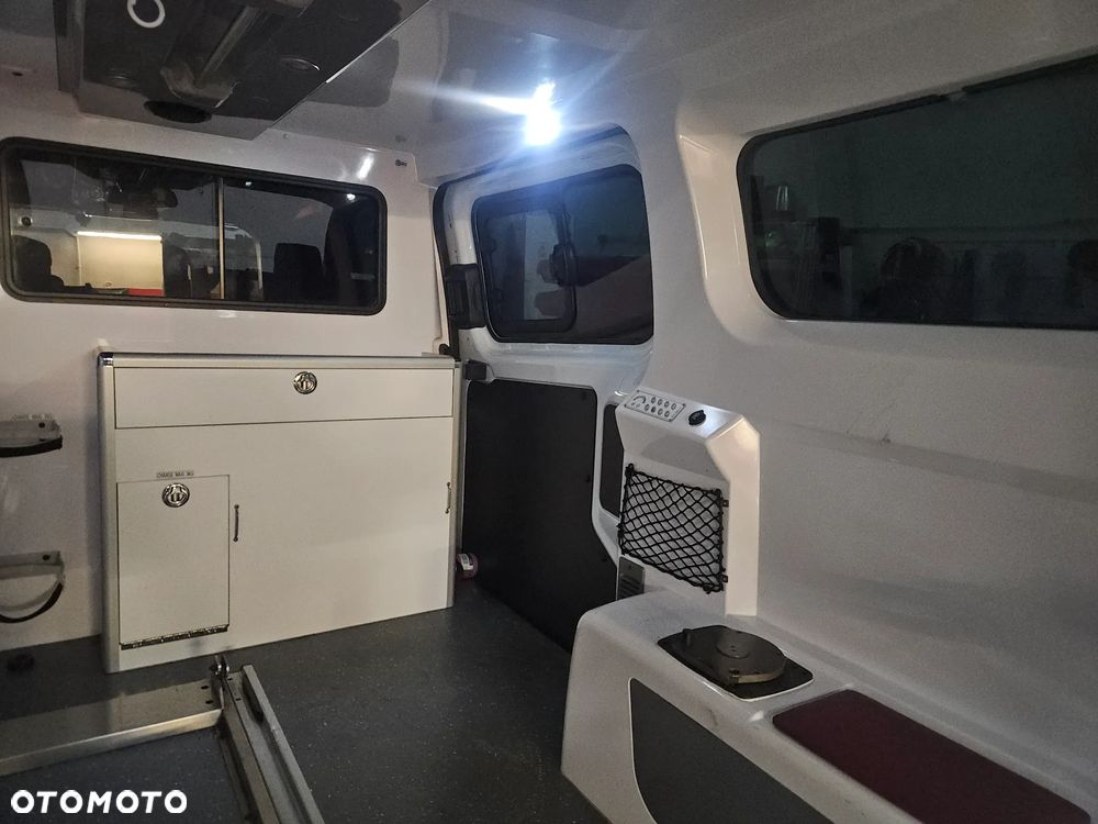 Ford Transit Custom - 11