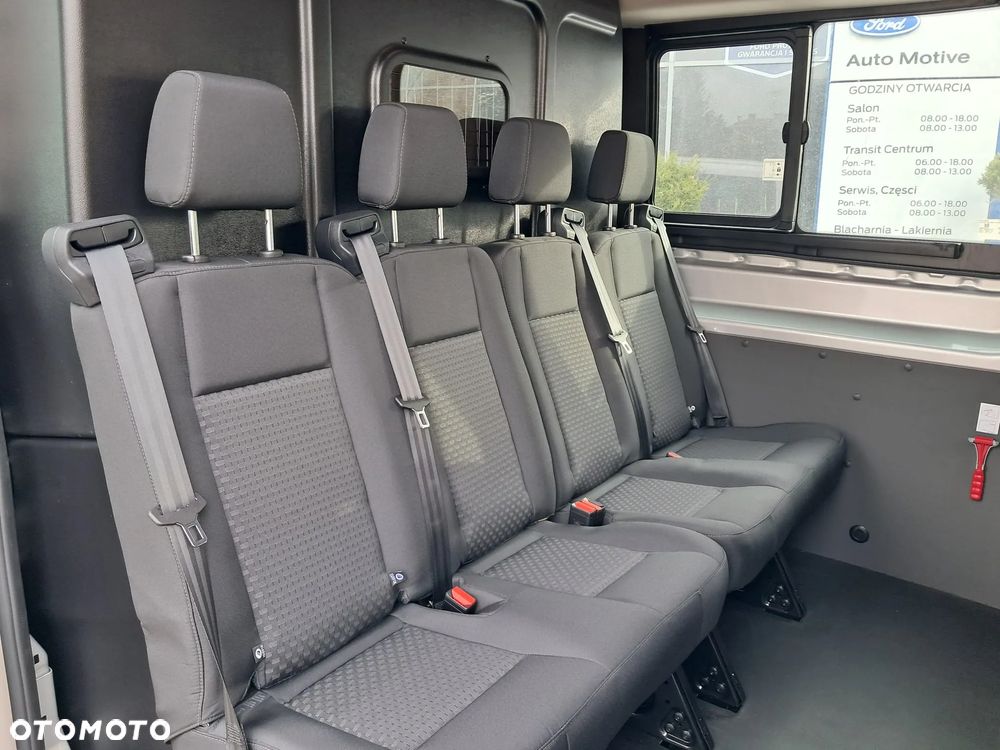 Ford Transit - 22