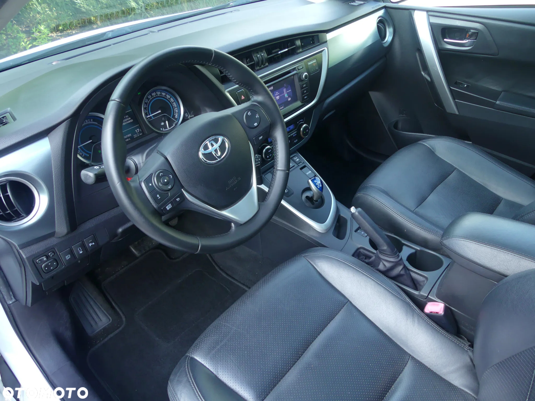Toyota Auris 1.8 VVT-i Hybrid Automatik Executive - 24