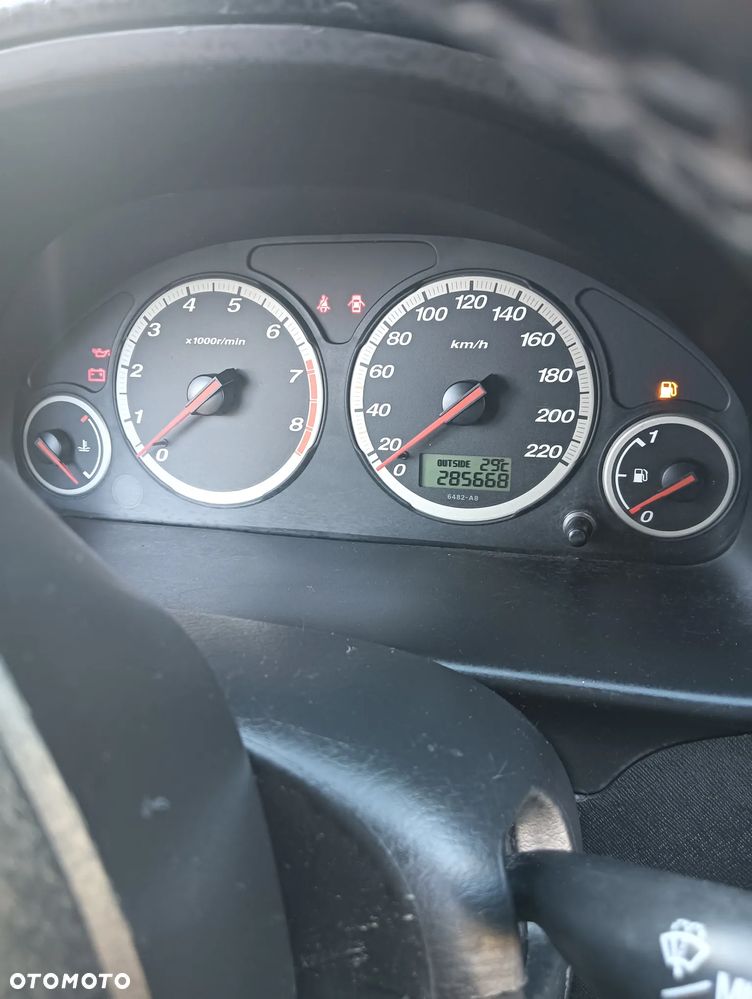 Honda CR-V 2.0 LS - 15