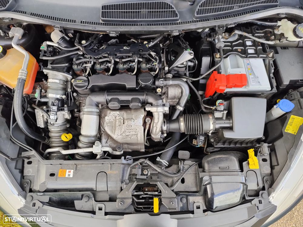 Ford Fiesta 1.6 TDCi Titanium - 5