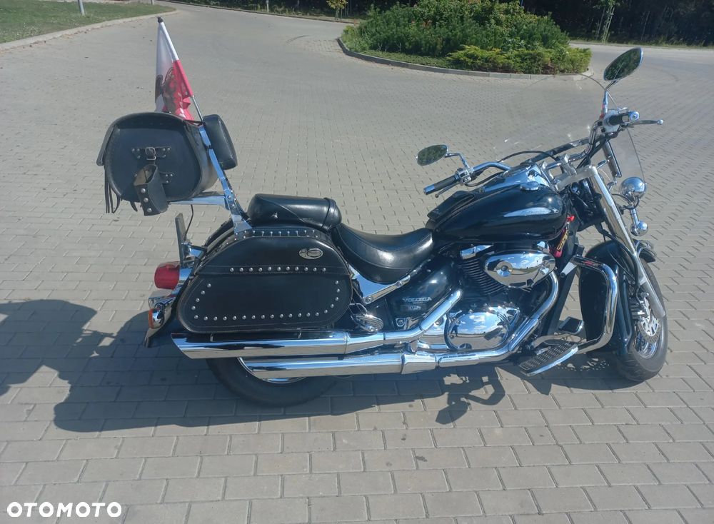 Suzuki VL 800 Volusia - 2