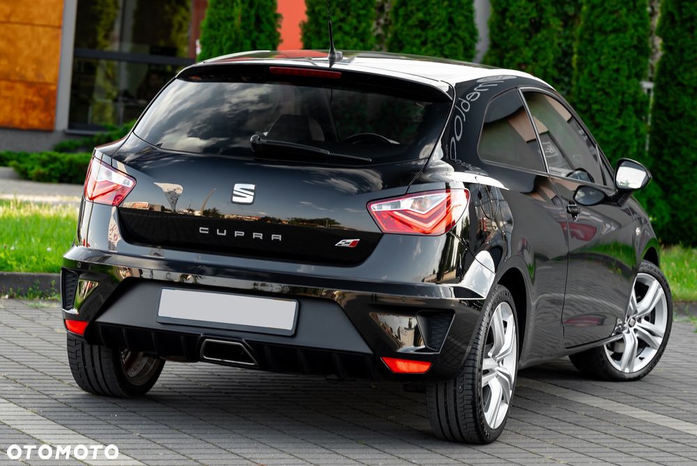 Seat Ibiza SC 1.8 TSI Cupra S&S - 9