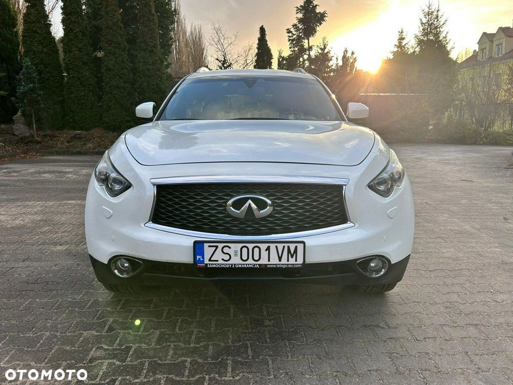 Infiniti QX70 3.7 AWD S Premium - 2