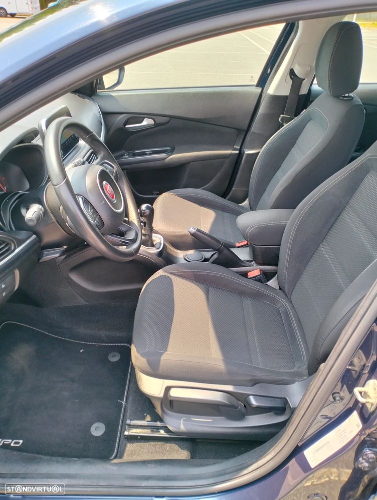 Fiat Tipo Station Wagon 1.6 M-Jet Lounge J17 DCT - 10