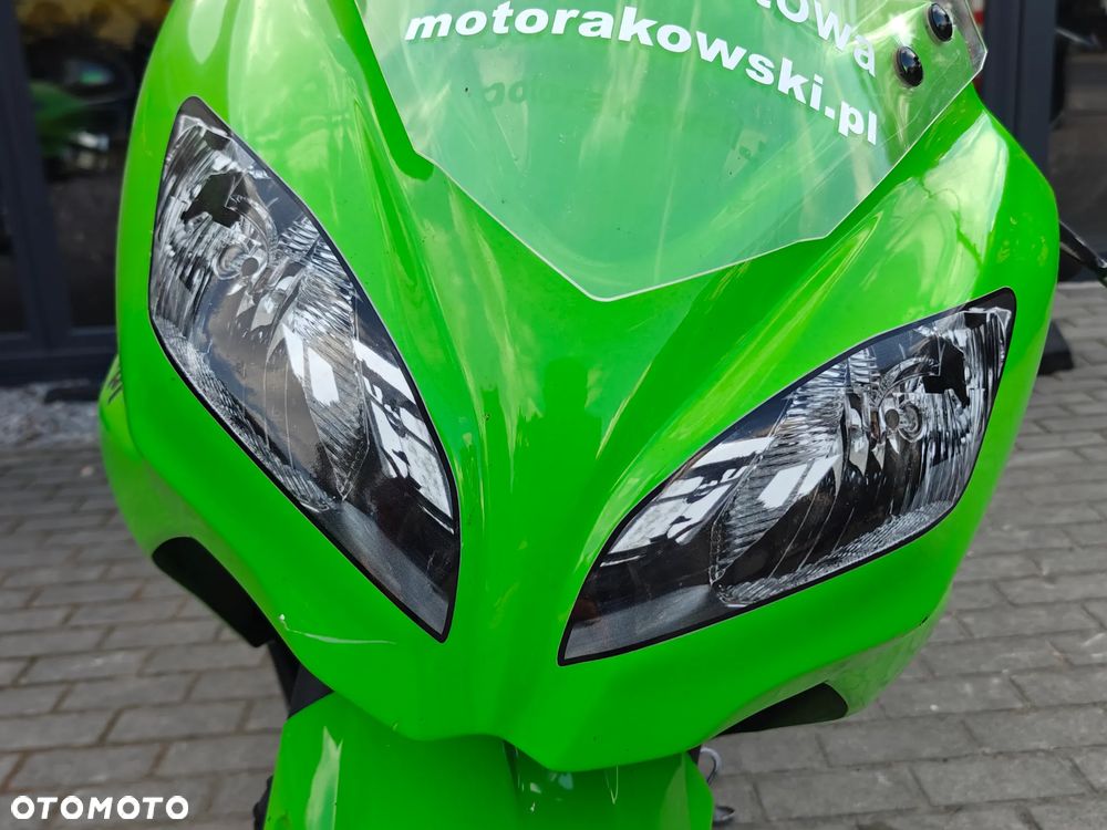 Kawasaki Ninja - 4