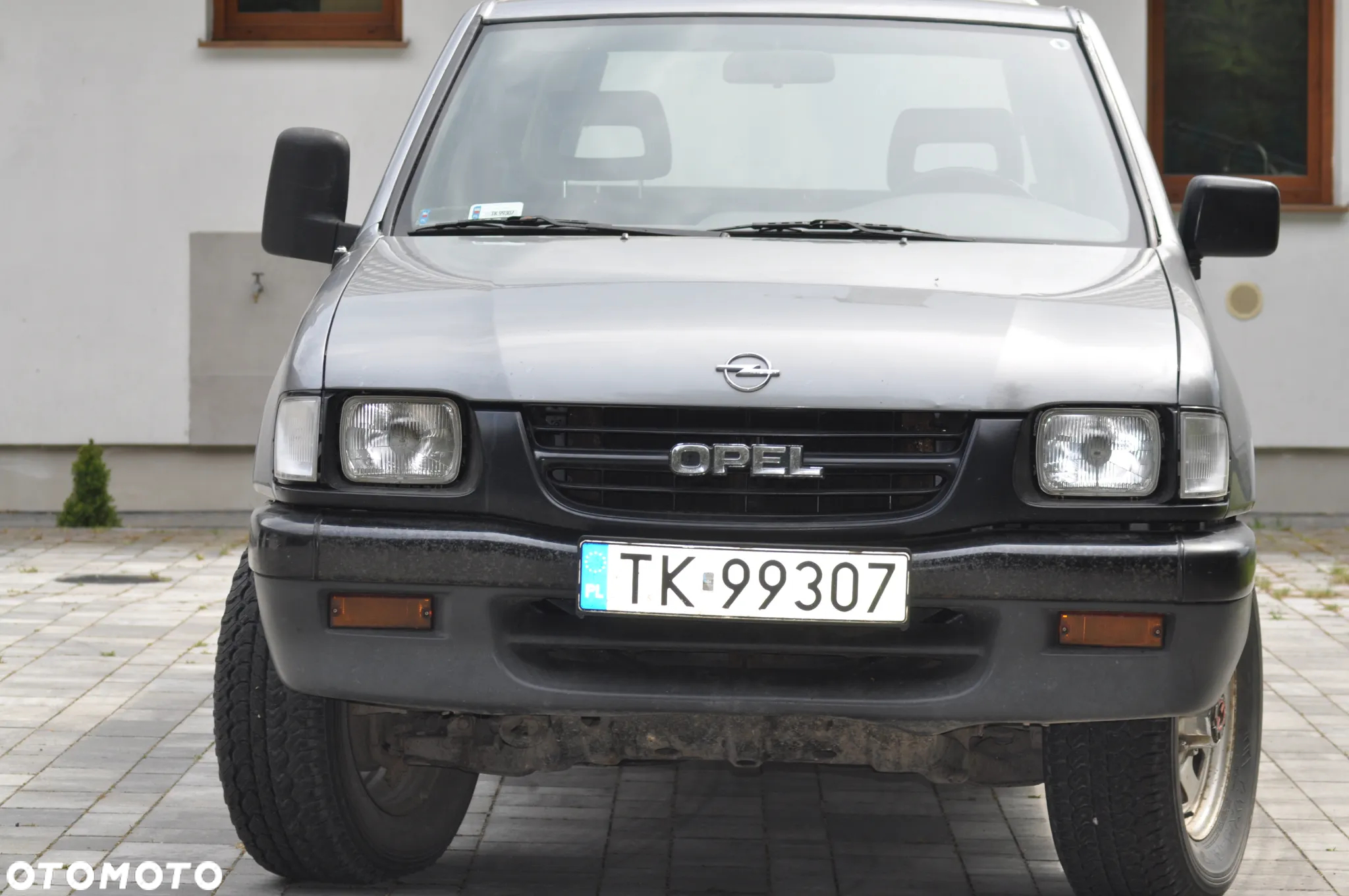 Opel Campo - 2