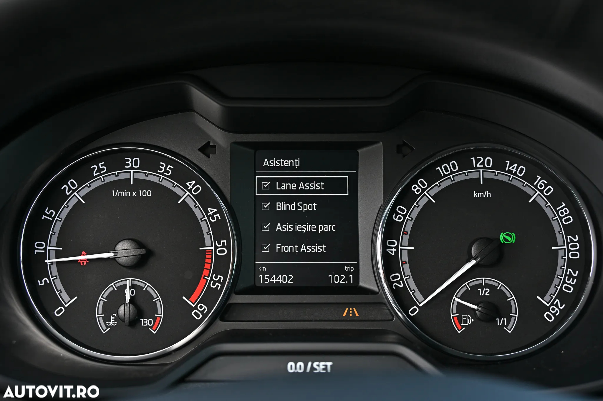 Skoda Octavia 2.0 TDI DSG Style - 40