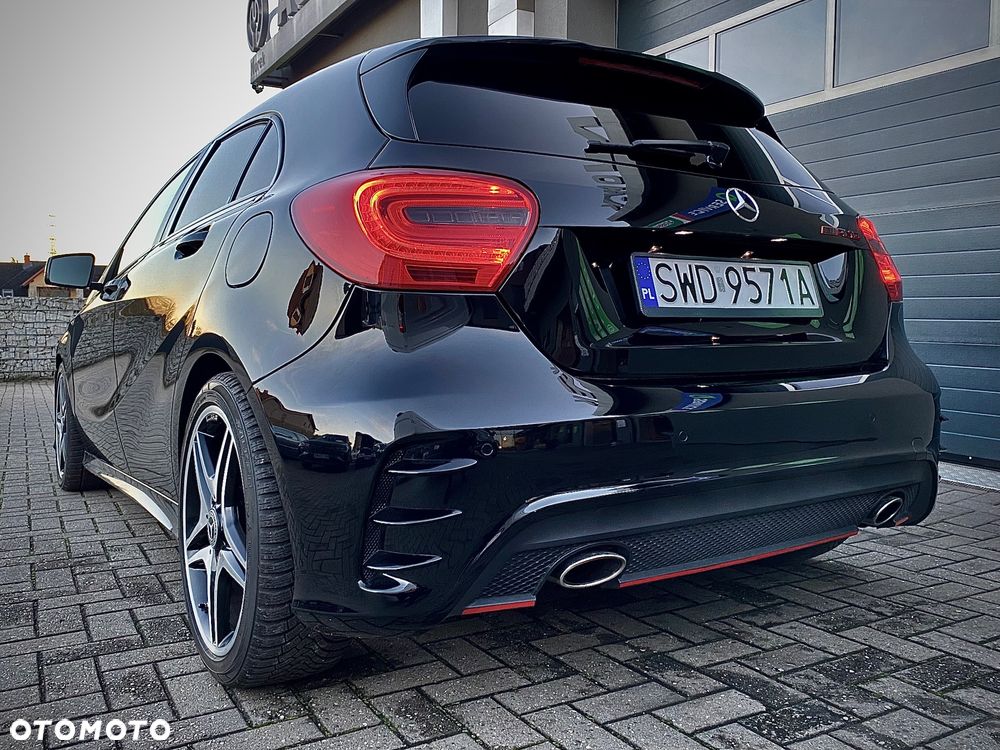 Mercedes-Benz Klasa A 180 (BlueEFFICIENCY) - 25