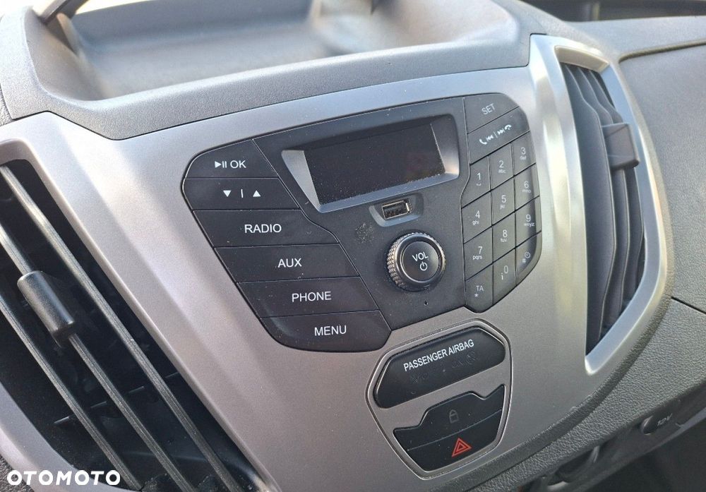 Ford Transit - 27