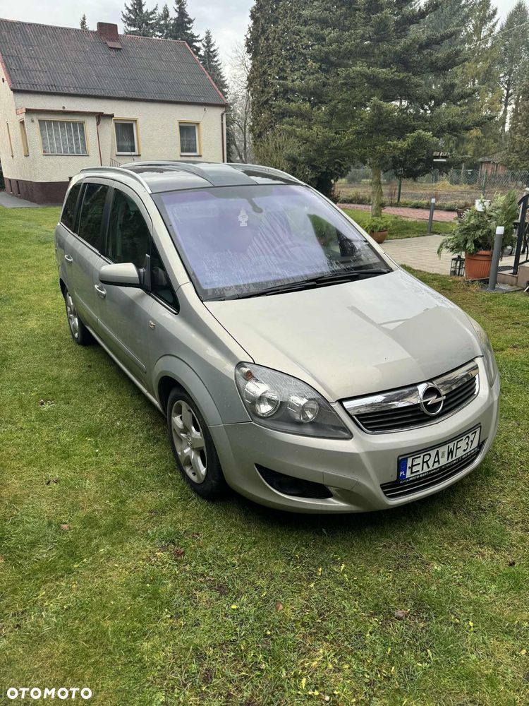 Opel Zafira 1.8 Design Edition - 4