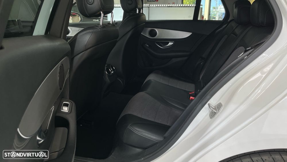Mercedes-Benz C 200 d AMG Line - 11
