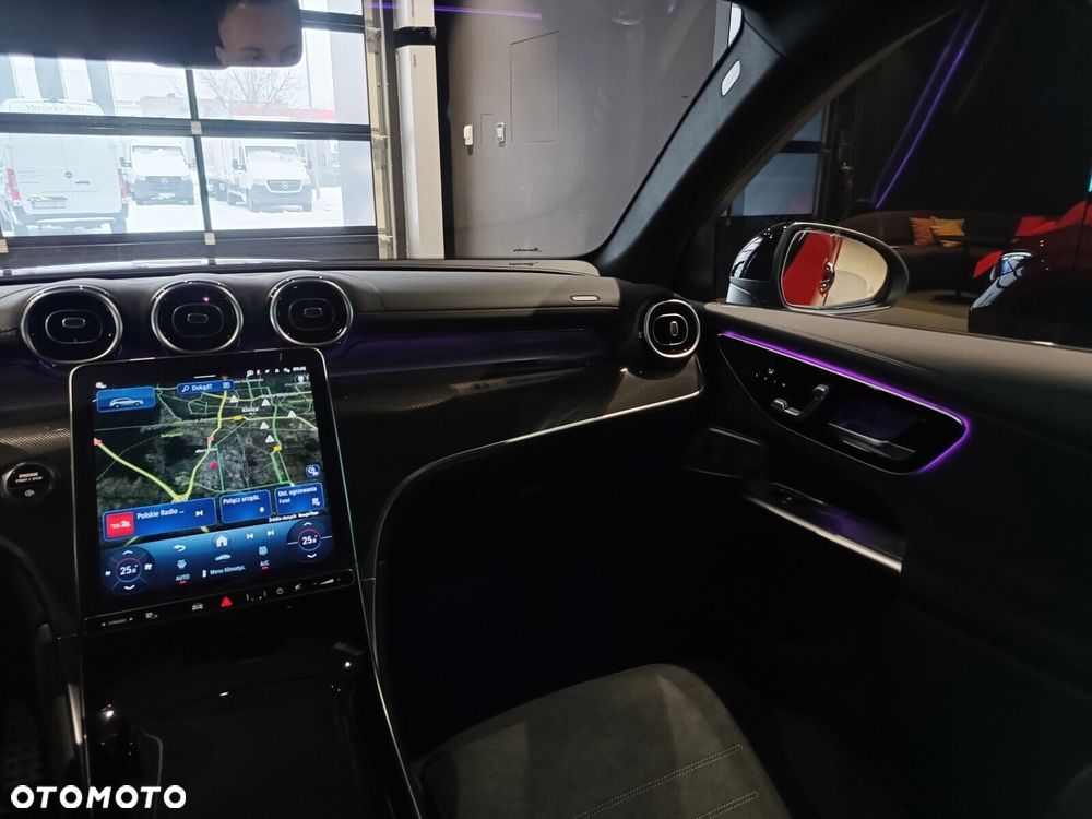 Mercedes-Benz GLC - 23