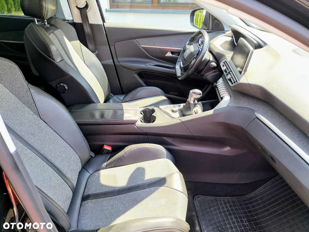 Peugeot 5008 1.6 BlueHDi Allure 7os - 2