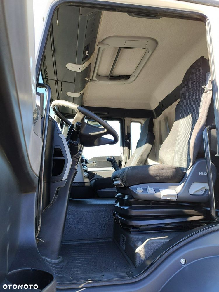 MAN TGS 26.360 6x4 - 21