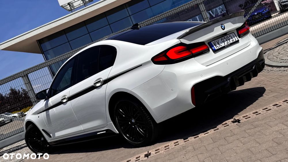 BMW Seria 5 530i xDrive M Sport sport - 15
